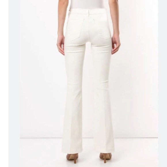 L'Agence Solana High Rise Flare Petal Bell Bottom Jeans Sz 25 Vintage White NWT - Picture 2 of 10